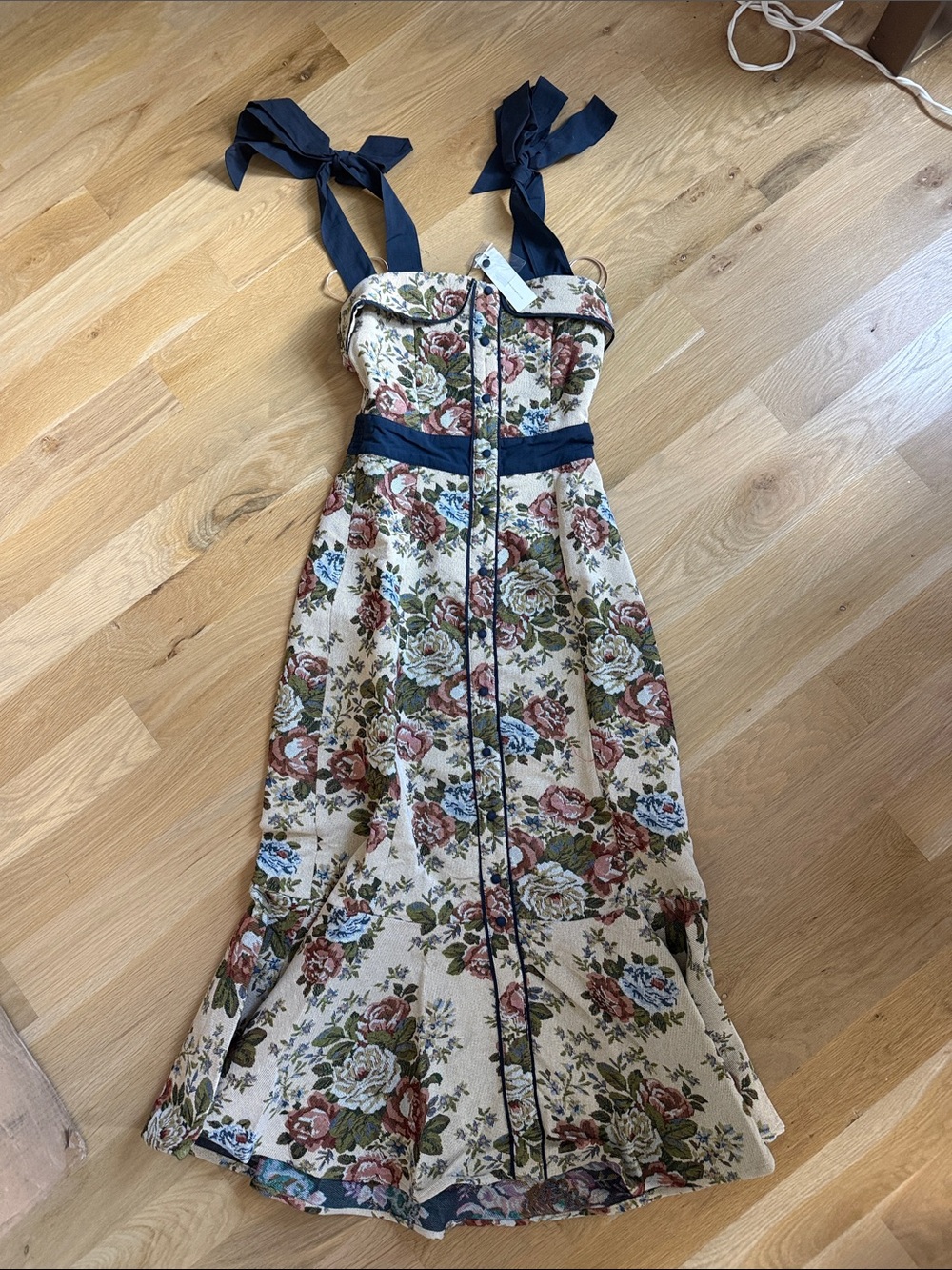Mable dress - Picture 2 of 7